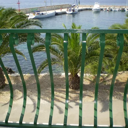 Smil Appartement Sućuraj